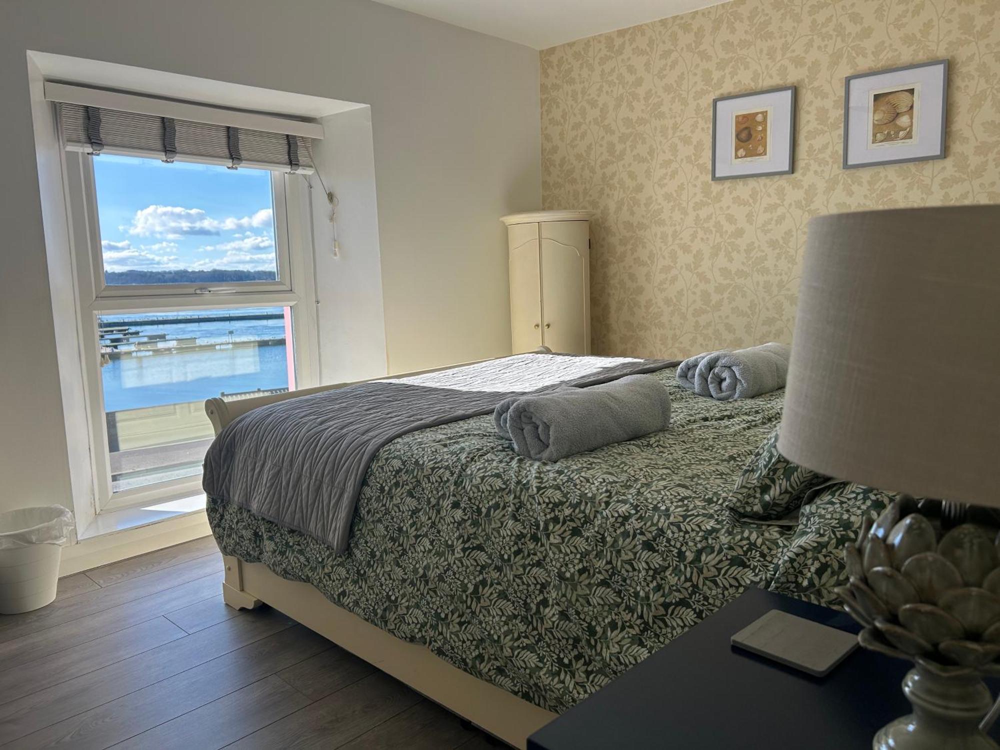 Harbour View On The Lough Edge With Hot Tub Villa Portaferry Exteriör bild